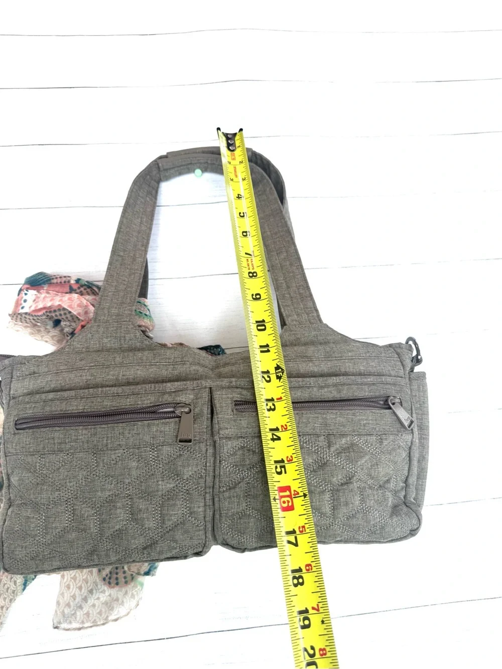 lug versatile streetcar